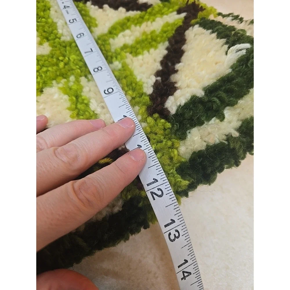 Vtg Green‎ Geometric Pattern Latch Hook Home Decor Square Throw Pillow 12